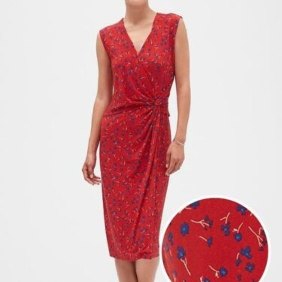 Banana Republic Dresses & Skirts - Banana Republic, Floral Print Wrapped Dress L